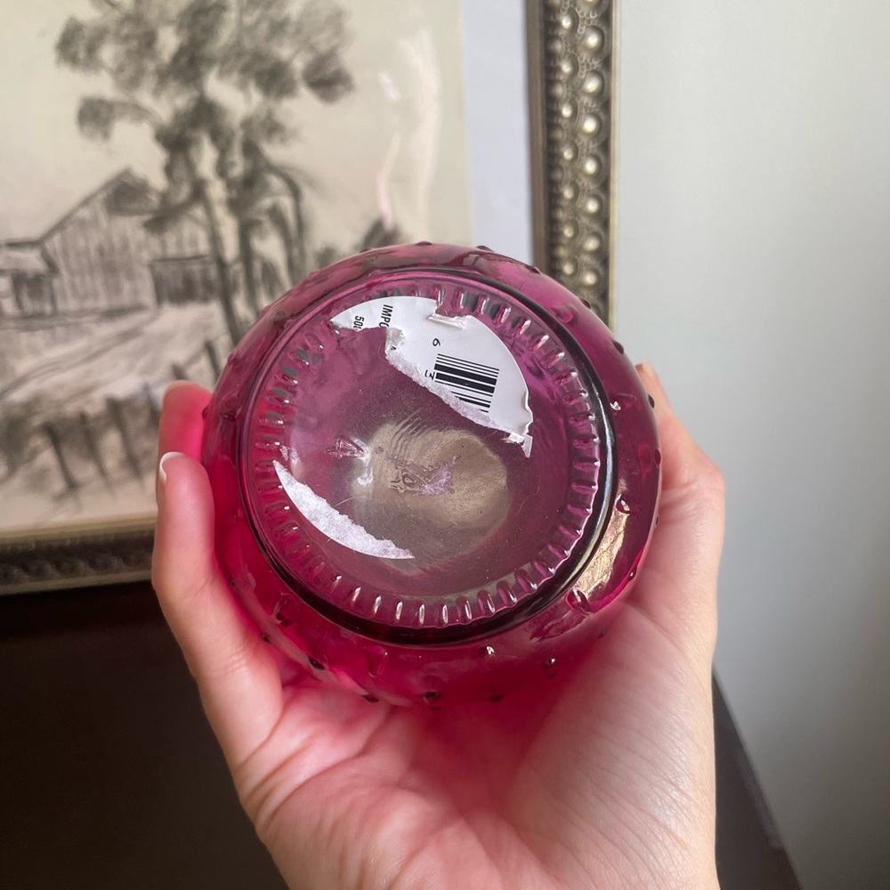 Y2K Mod Magenta Texture Vase - Picture 4 of 4